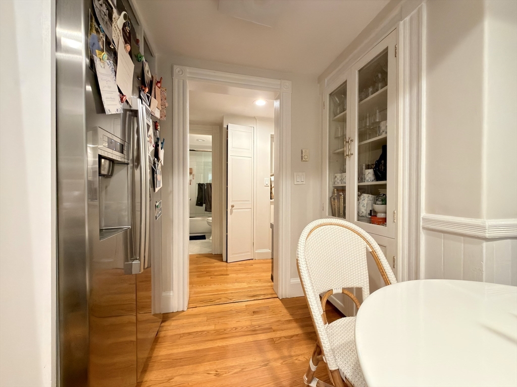 41 Pinckney Street, Unit B Boston, MA 02114 - Photo 7 of 31 a bathroom with a tub and shower