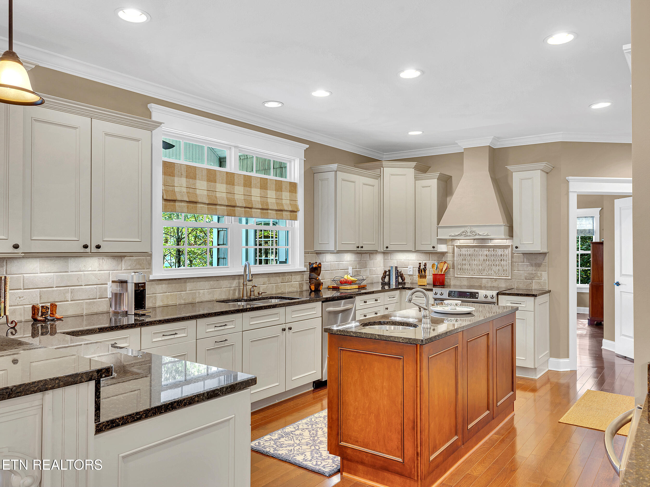 620 Bluff View Road New Tazewell, TN 37825 - Photo 17 of 51 76_76