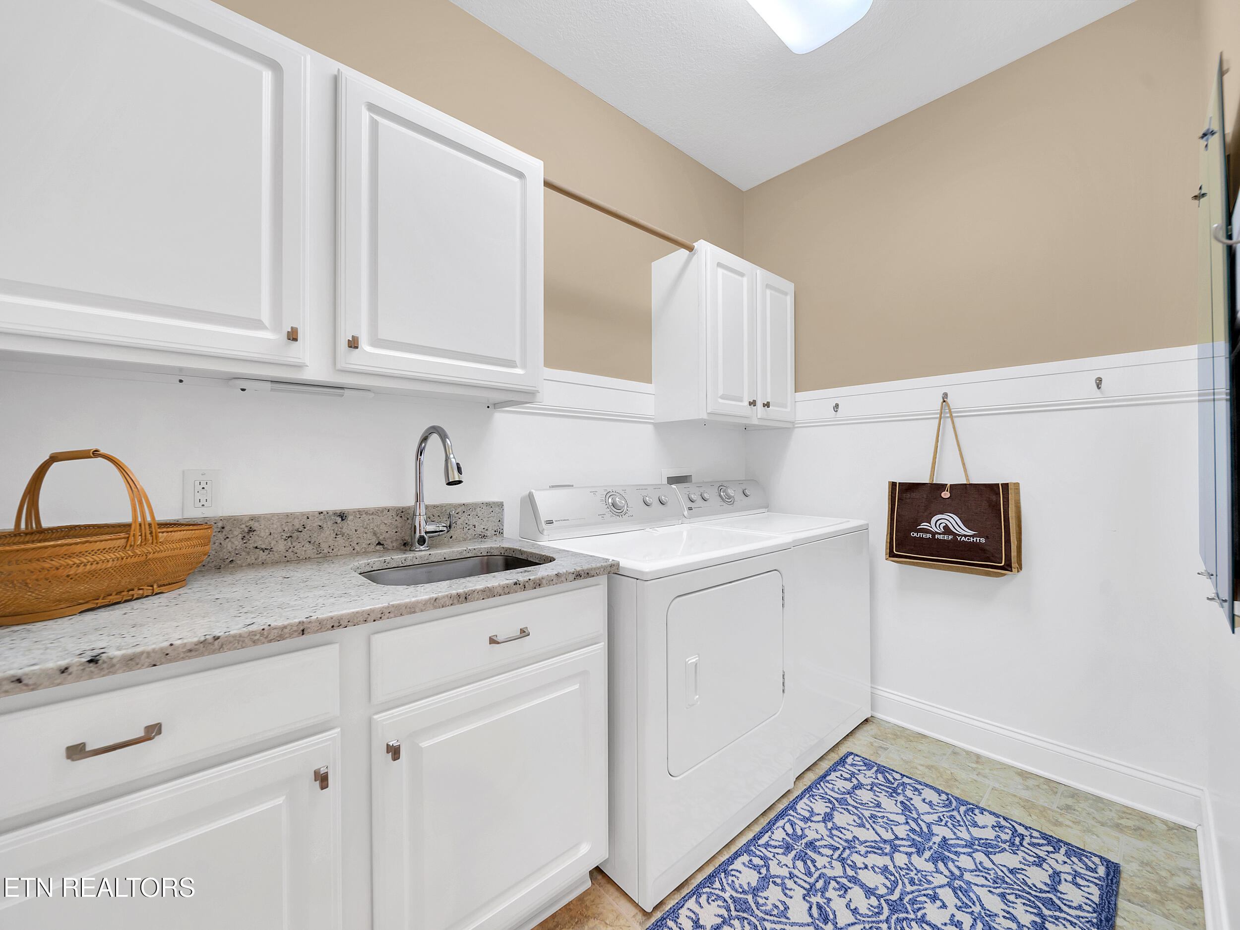 620 Bluff View Road New Tazewell, TN 37825 - Photo 35 of 51 43_43