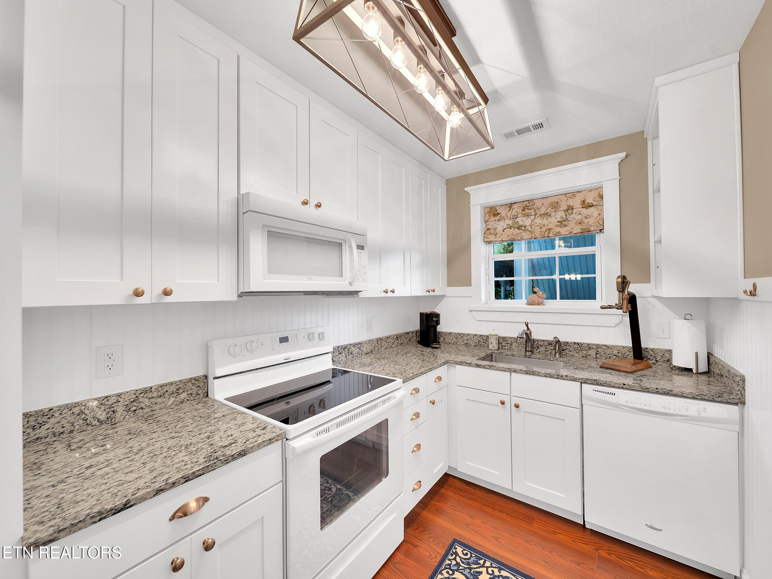 620 Bluff View Road New Tazewell, TN 37825 - Photo 43 of 51 55_55