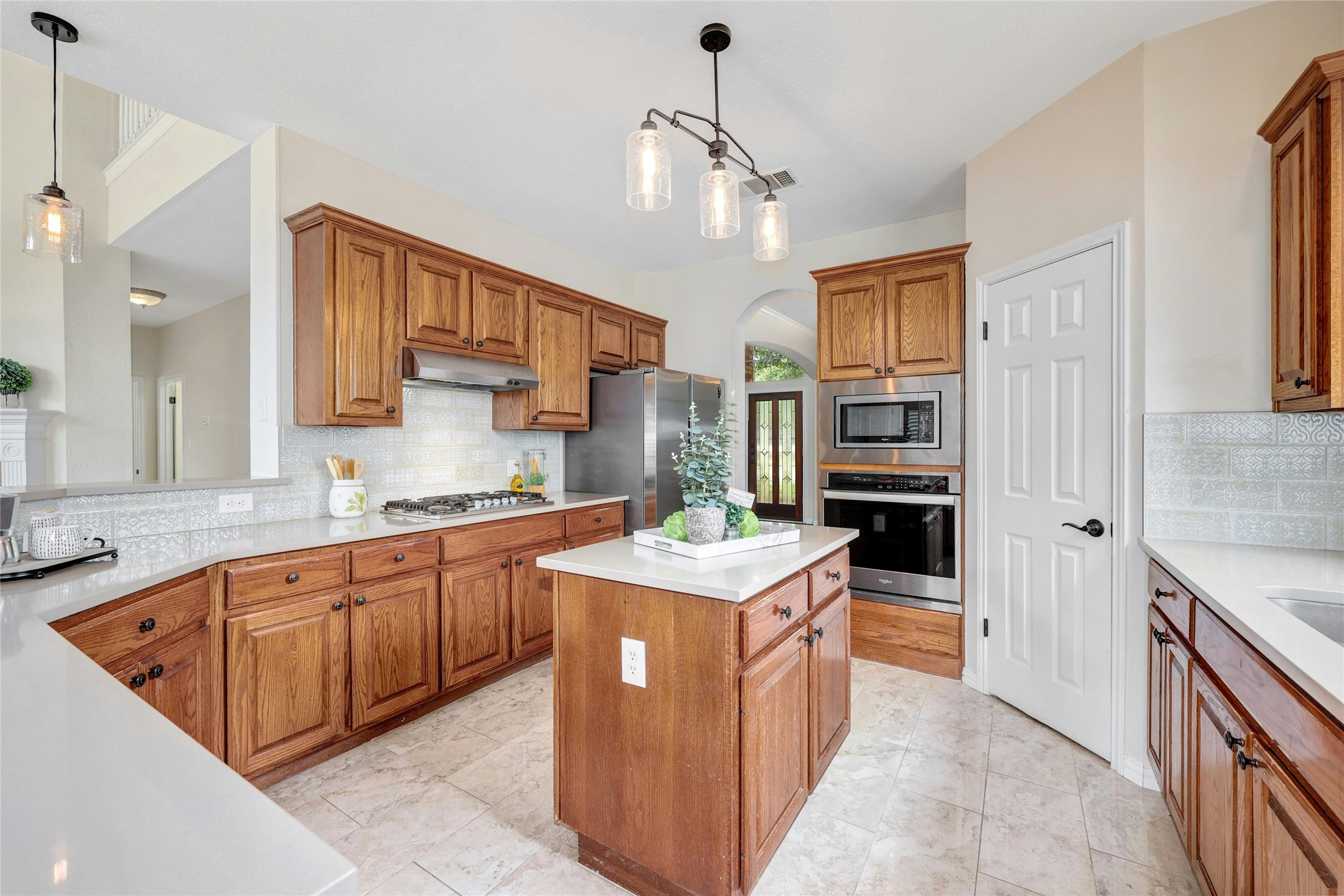 1204 Fall Creek Loop Cedar Park, TX 78613 - Photo 11 of 39