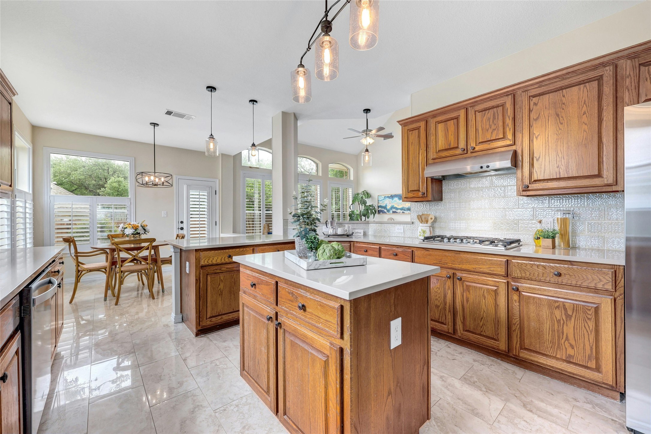 1204 Fall Creek Loop Cedar Park, TX 78613 - Photo 13 of 39