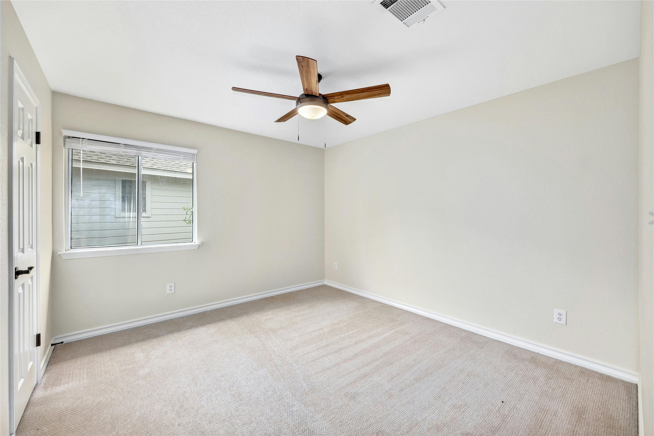 1204 Fall Creek Loop Cedar Park, TX 78613 - Photo 24 of 39