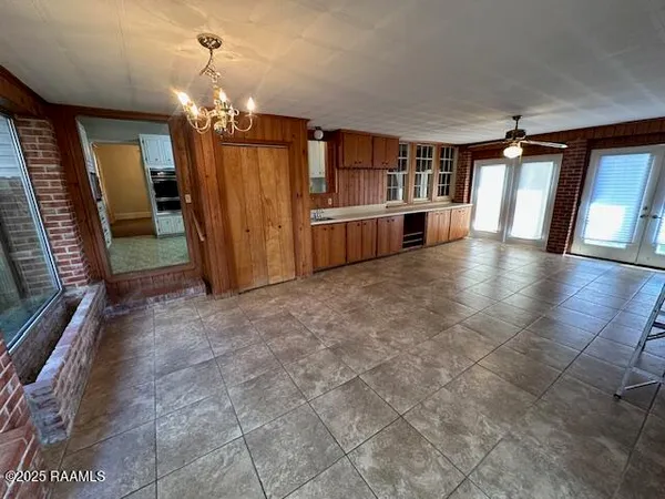 $182,500 | 307 3rd Street, Abbeville, LA 70510