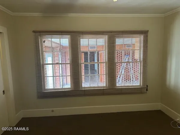 $182,500 | 307 3rd Street, Abbeville, LA 70510