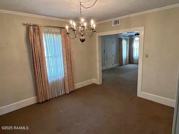 $182,500 | 307 3rd Street, Abbeville, LA 70510