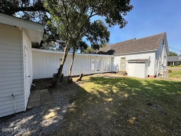 $182,500 | 307 3rd Street, Abbeville, LA 70510