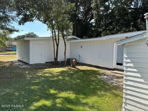 $182,500 | 307 3rd Street, Abbeville, LA 70510