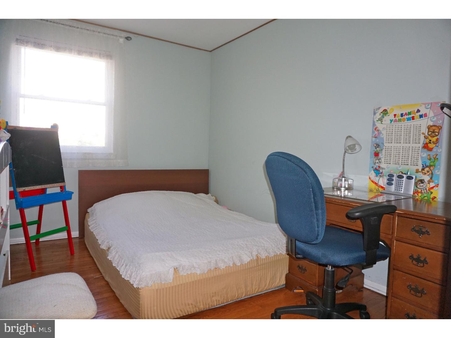 10634 Lockart Road Philadelphia, PA 19116 - Photo 11 of 25 Gallery Image 11
