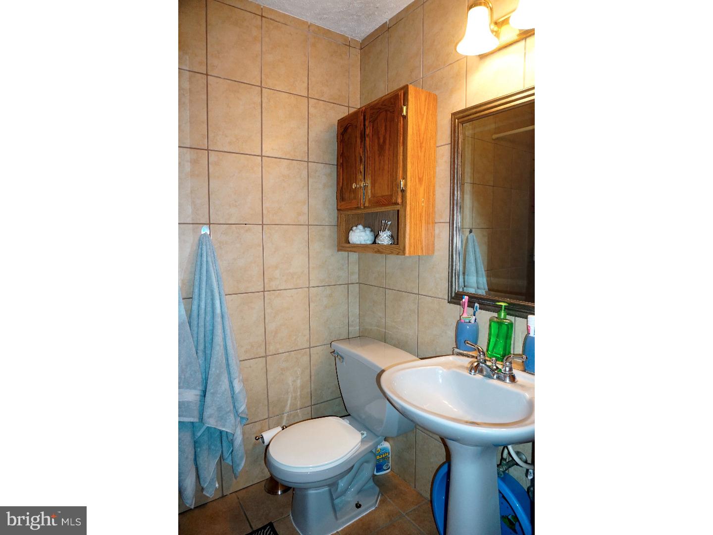 10634 Lockart Road Philadelphia, PA 19116 - Photo 13 of 25 Gallery Image 13
