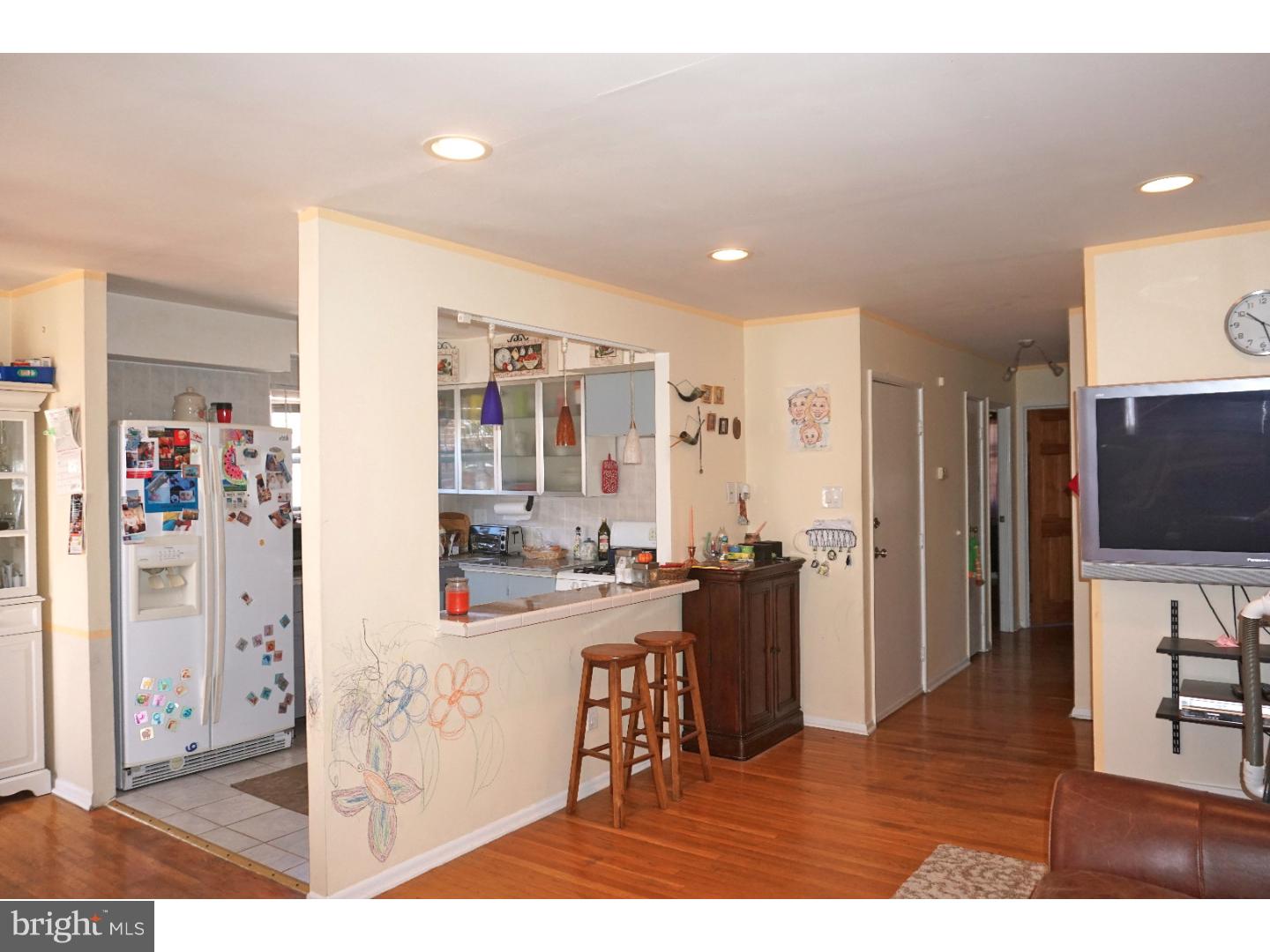 10634 Lockart Road Philadelphia, PA 19116 - Photo 18 of 25 Gallery Image 18