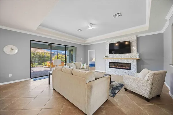 $575,500 | 20700 Granlago Drive, Venice, FL 34293