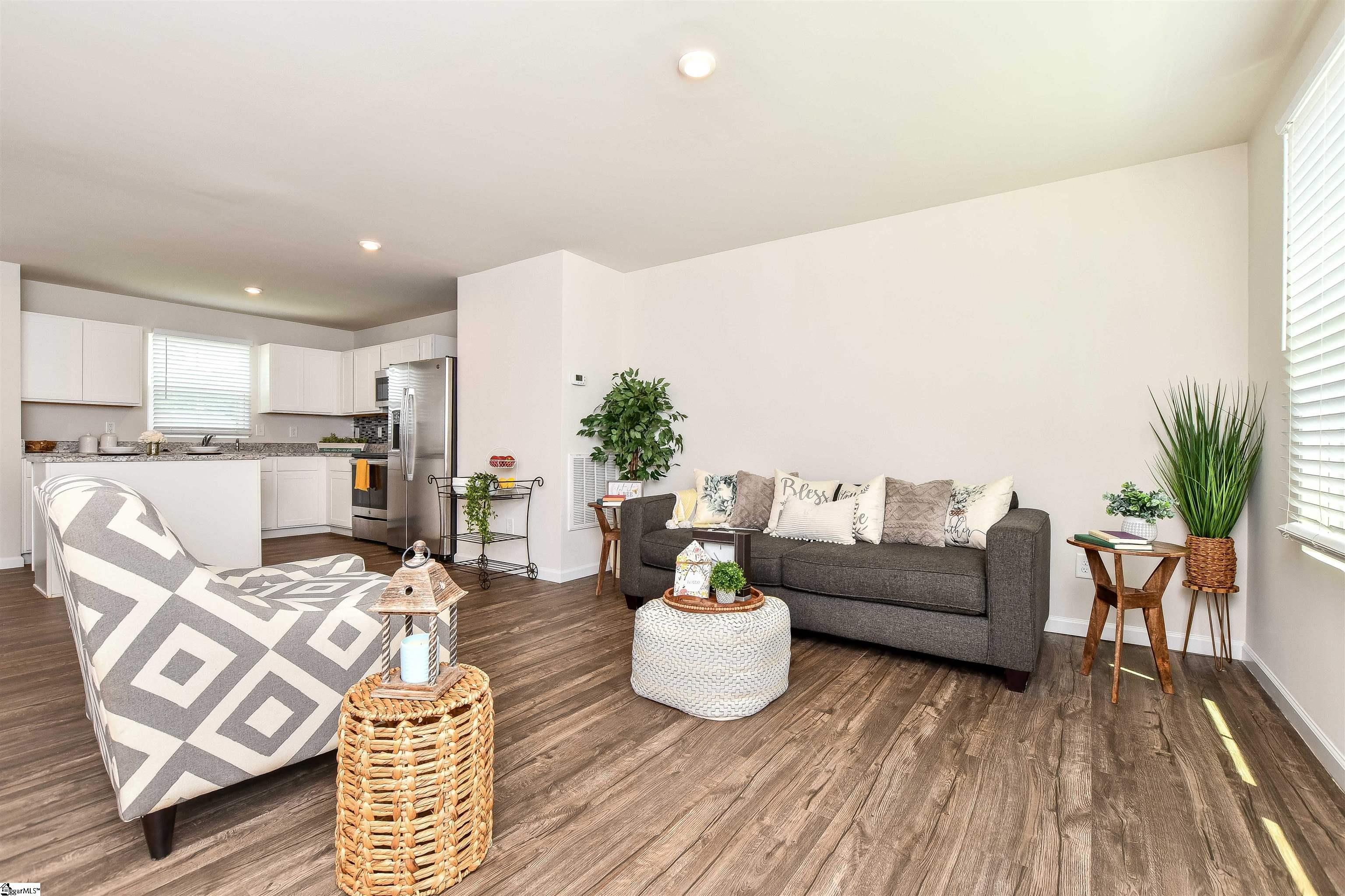 906 Hattie Lane Lyman, SC 29365 - Photo 4 of 19