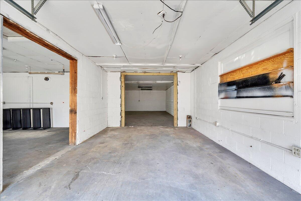 3121 Plantation Road Northeast Roanoke, VA 24012 - Photo 11 of 44 a view of an empty room