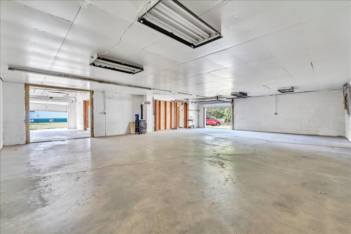 3121 Plantation Road Northeast Roanoke, VA 24012 - Photo 14 of 44 35-MIB07186