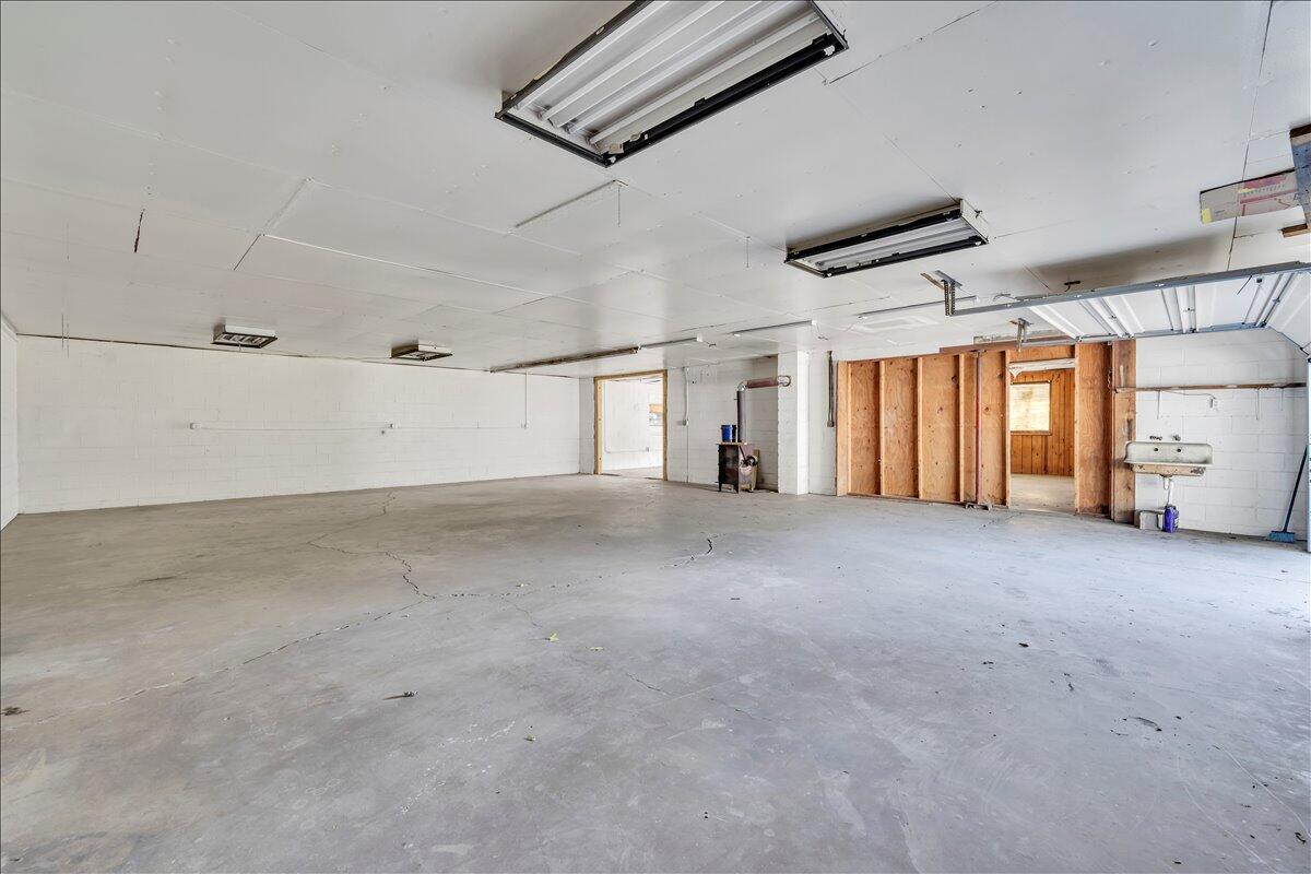 3121 Plantation Road Northeast Roanoke, VA 24012 - Photo 15 of 44 36-MIB07189