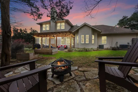 $800,000 | 10648 Floral Park Drive, Austin, TX 78759