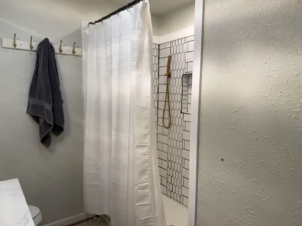 $225,000 | 1024 Warren Street, Thermopolis, WY 82443