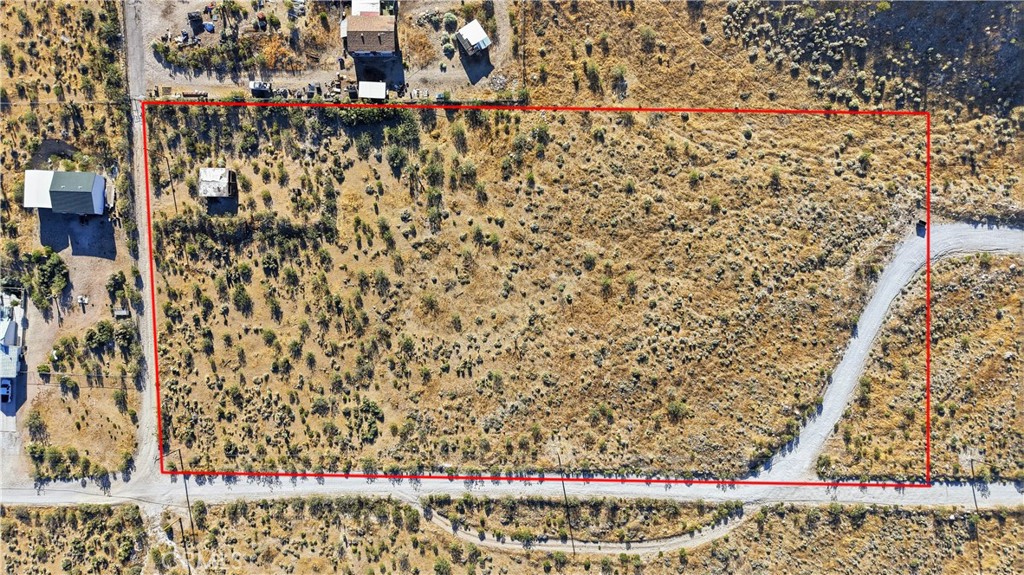 8255 Kiowa Road Apple Valley, CA 92308 - Photo 1 of 9