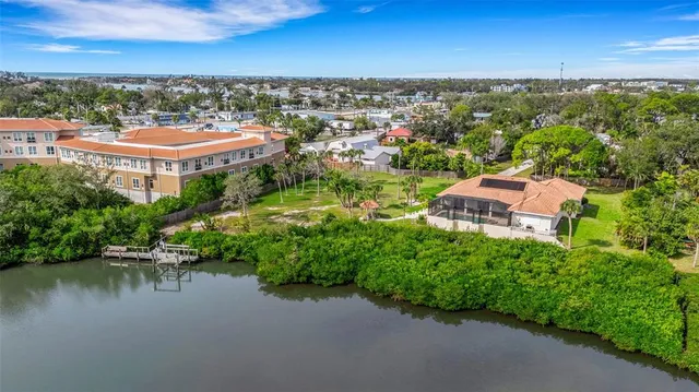 $2,500,000 | 102 Brenda Lane, Nokomis, FL 34275