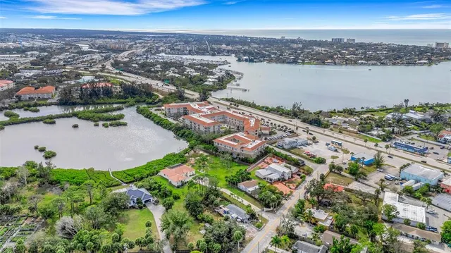 $2,500,000 | 102 Brenda Lane, Nokomis, FL 34275