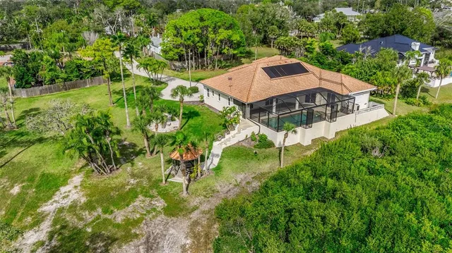$2,500,000 | 102 Brenda Lane, Nokomis, FL 34275