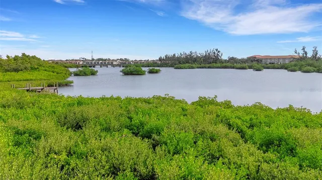 $2,500,000 | 102 Brenda Lane, Nokomis, FL 34275