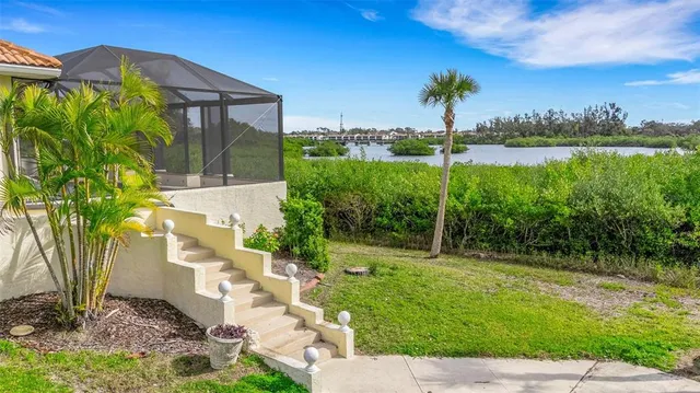 $2,500,000 | 102 Brenda Lane, Nokomis, FL 34275