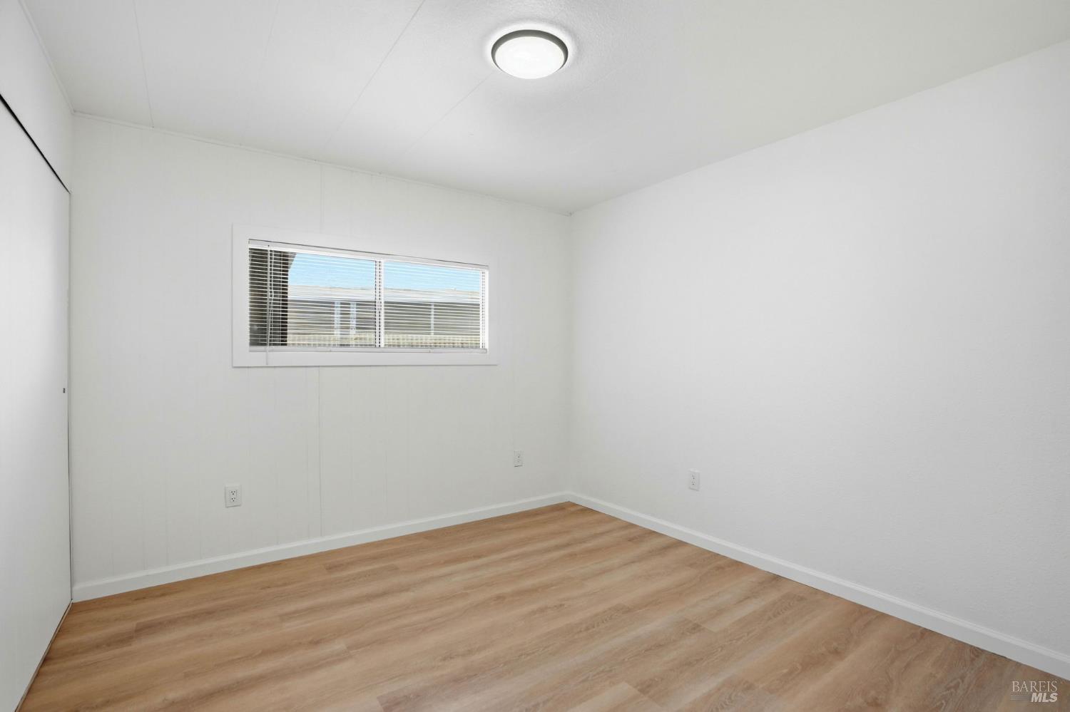 59 Colonial Park Drive Santa Rosa, CA 95403 - Photo 18 of 35 an empty room with a workspace