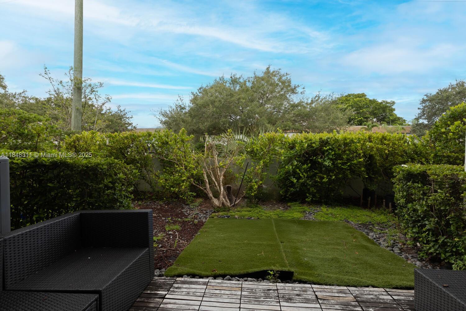 891 Northwest 45th Terrace Plantation, FL 33317 - Photo 21 of 33 a view of a yard