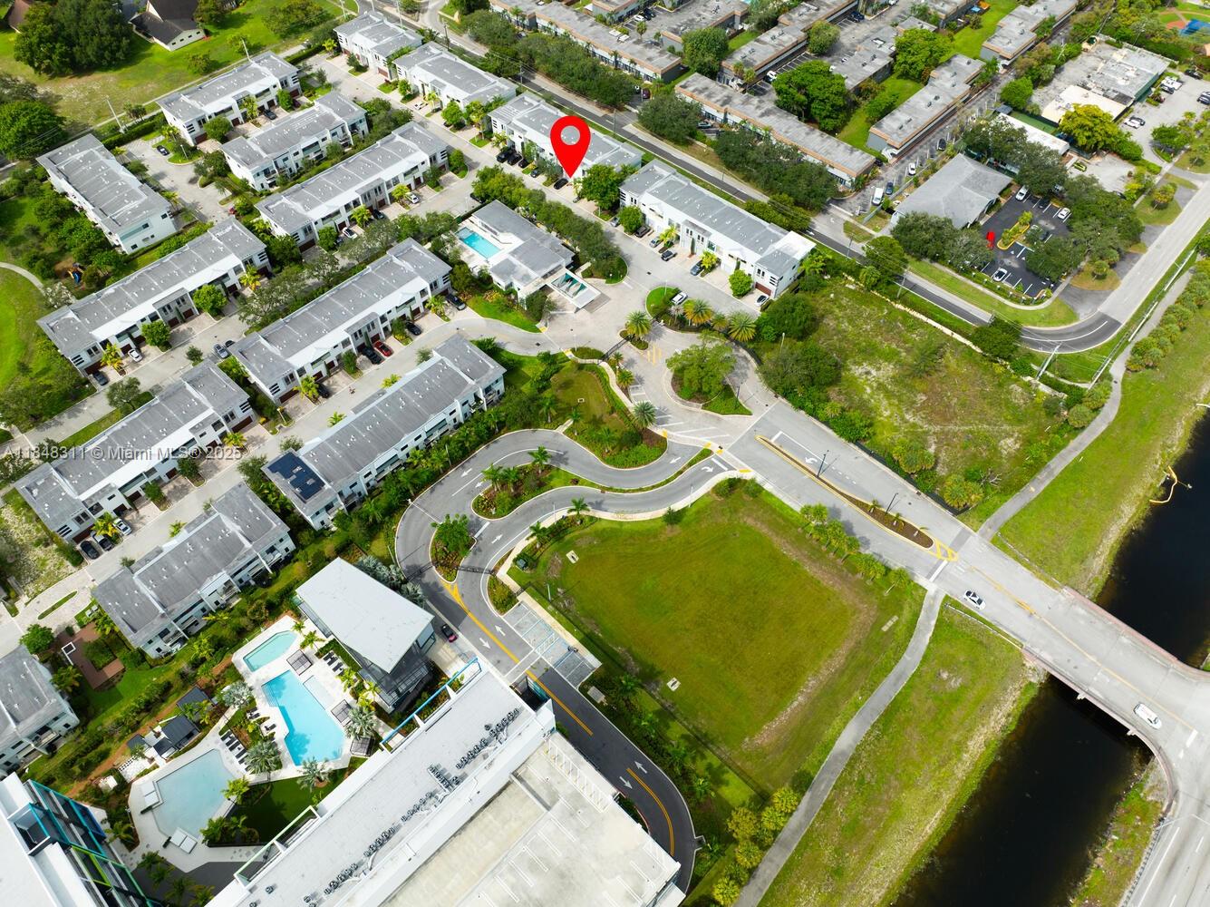 891 Northwest 45th Terrace Plantation, FL 33317 - Photo 33 of 33 an aerial view of a residential houses with outdoor space