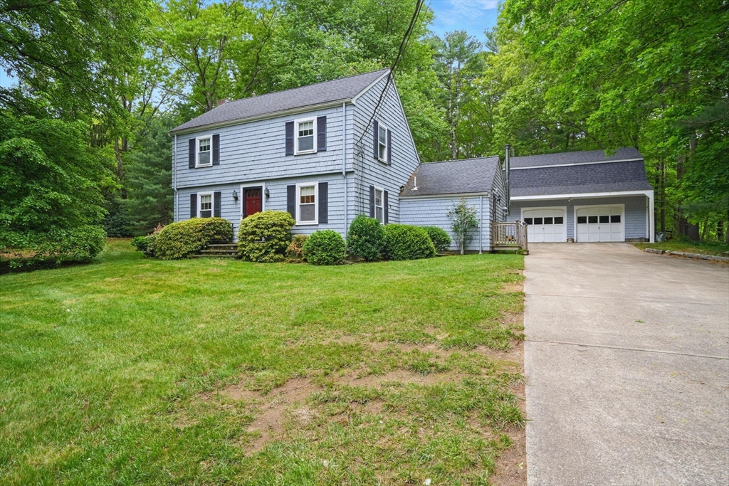 18 Carr Road Duxbury, MA 02332 - Photo 1 of 31 Gallery Image 1