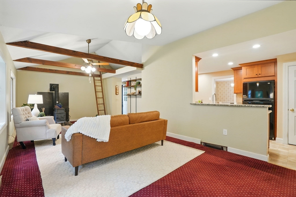 18 Carr Road Duxbury, MA 02332 - Photo 14 of 31 Gallery Image 14