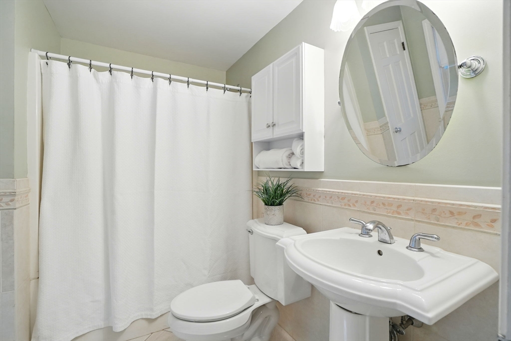 18 Carr Road Duxbury, MA 02332 - Photo 20 of 31 Gallery Image 20