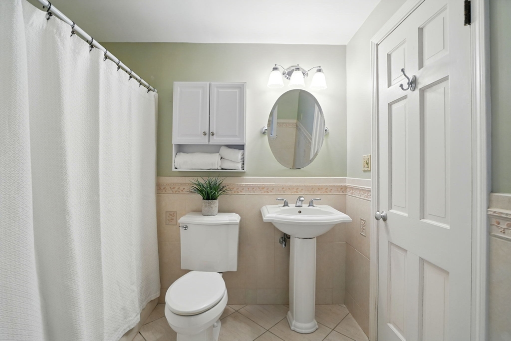 18 Carr Road Duxbury, MA 02332 - Photo 21 of 31 Gallery Image 21