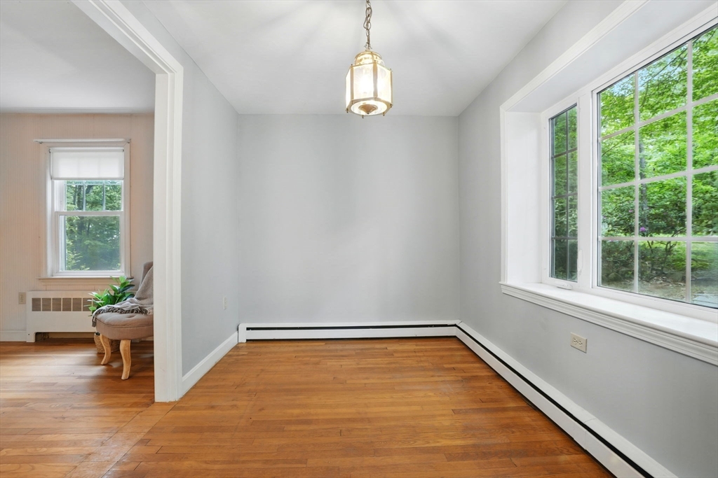18 Carr Road Duxbury, MA 02332 - Photo 4 of 31 Gallery Image 4