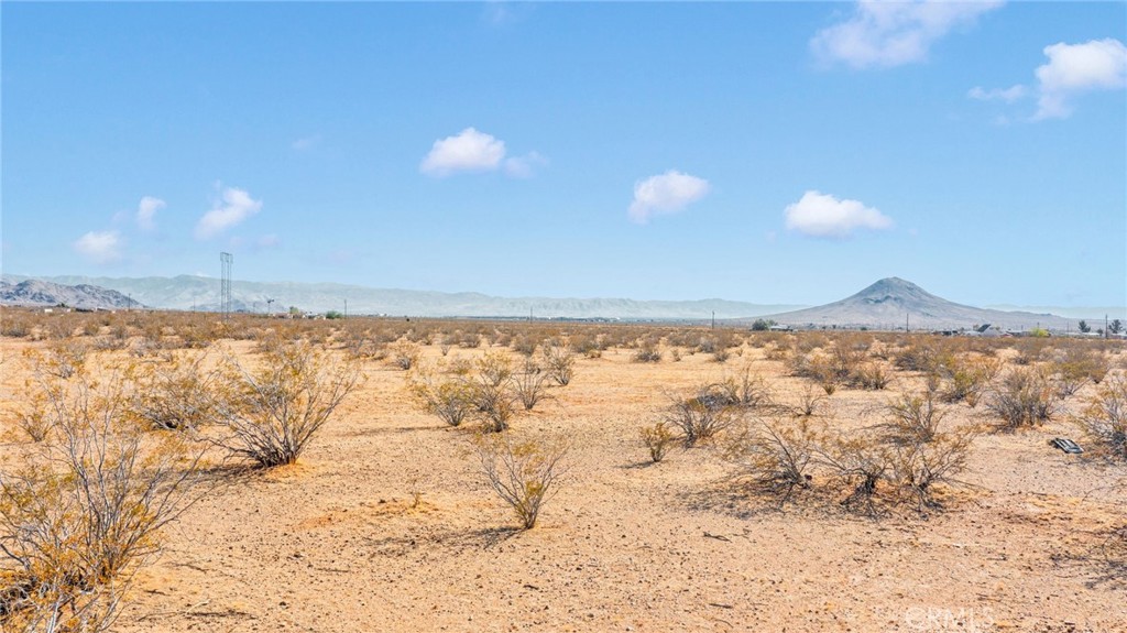 0 Colusa Road Apple Valley, CA 92307 - Photo 11 of 11 a view of ocean view