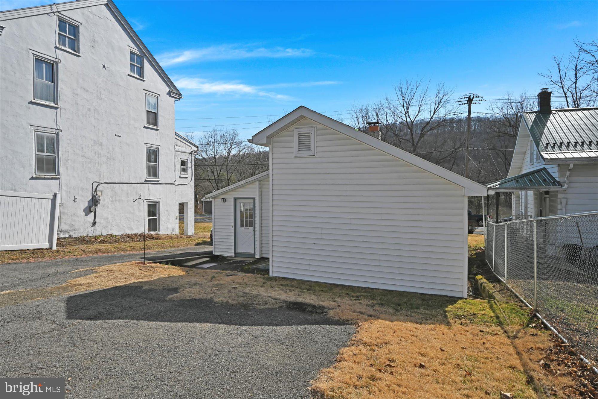 75 Pleasant Valley Road Pine Grove, PA 17963 - Photo 26 of 26 Rear View/Parking Area