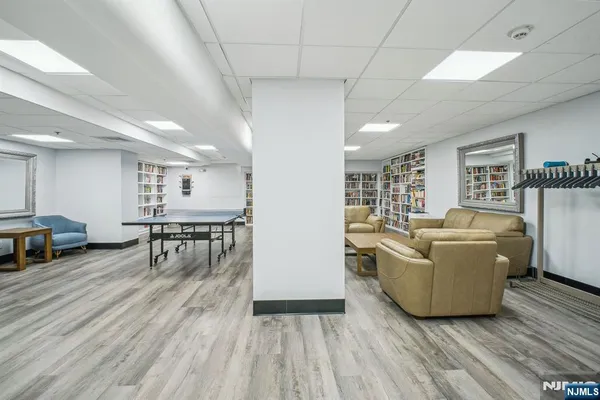 $375,000 | 555 North Avenue, Unit 16N, Fort Lee, NJ 07024