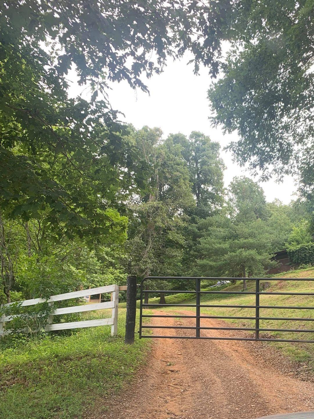 778 Rock Fork Road Morehead, KY 40351 - Photo 16 of 25 fence