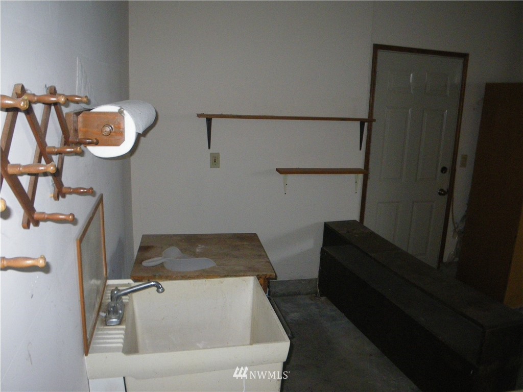 330 Stone Road Sequim, WA 98382 - Photo 12 of 23 Gallery Image 12