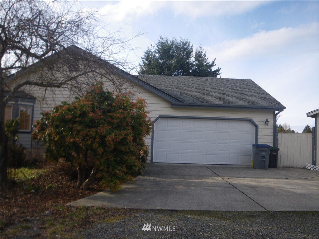 330 Stone Road Sequim, WA 98382 - Photo 3 of 23 Gallery Image 3