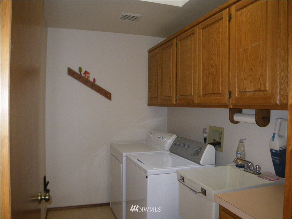 330 Stone Road Sequim, WA 98382 - Photo 10 of 23 Gallery Image 10