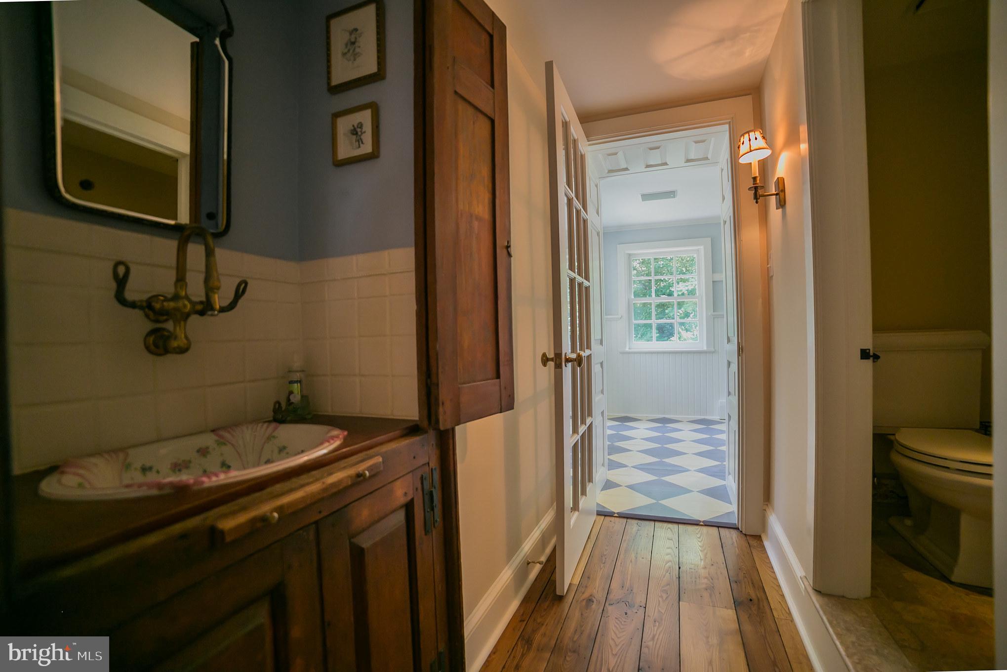 2537 Flowing Springs Road Spring City, PA 19475 - Photo 23 of 41