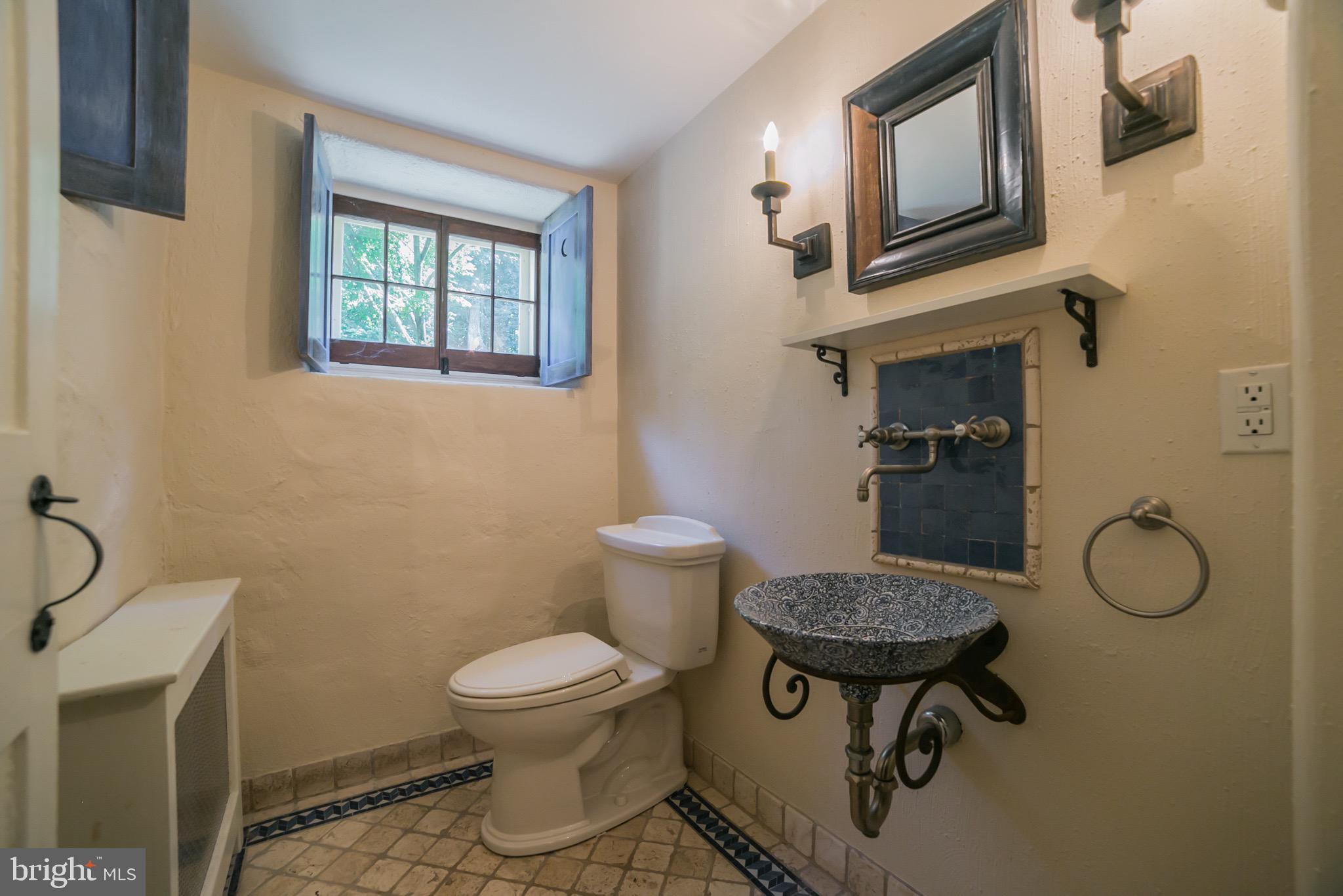 2537 Flowing Springs Road Spring City, PA 19475 - Photo 33 of 41