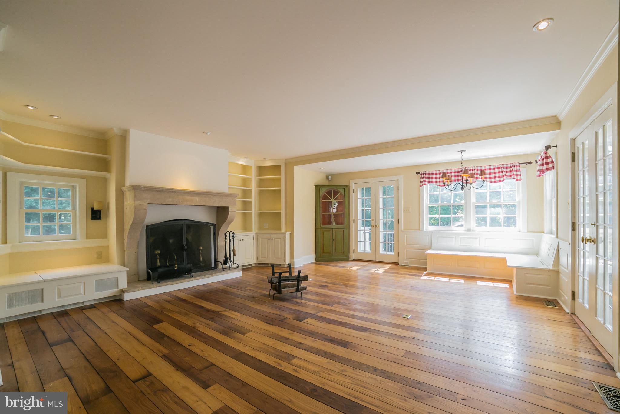 2537 Flowing Springs Road Spring City, PA 19475 - Photo 9 of 41