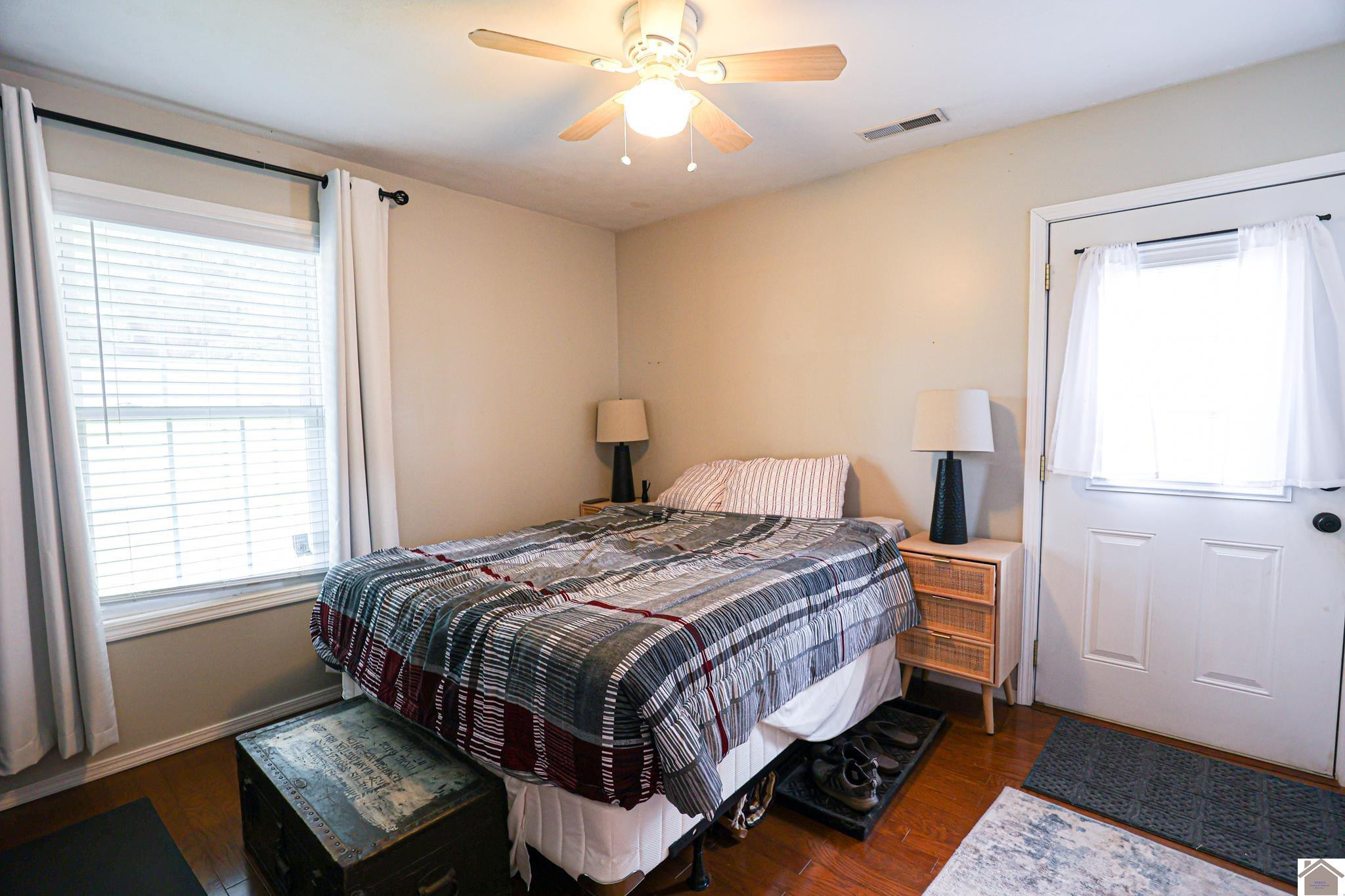 3283 Harrison Street Paducah, KY 42001 - Photo 22 of 31 Primary Bedroom
