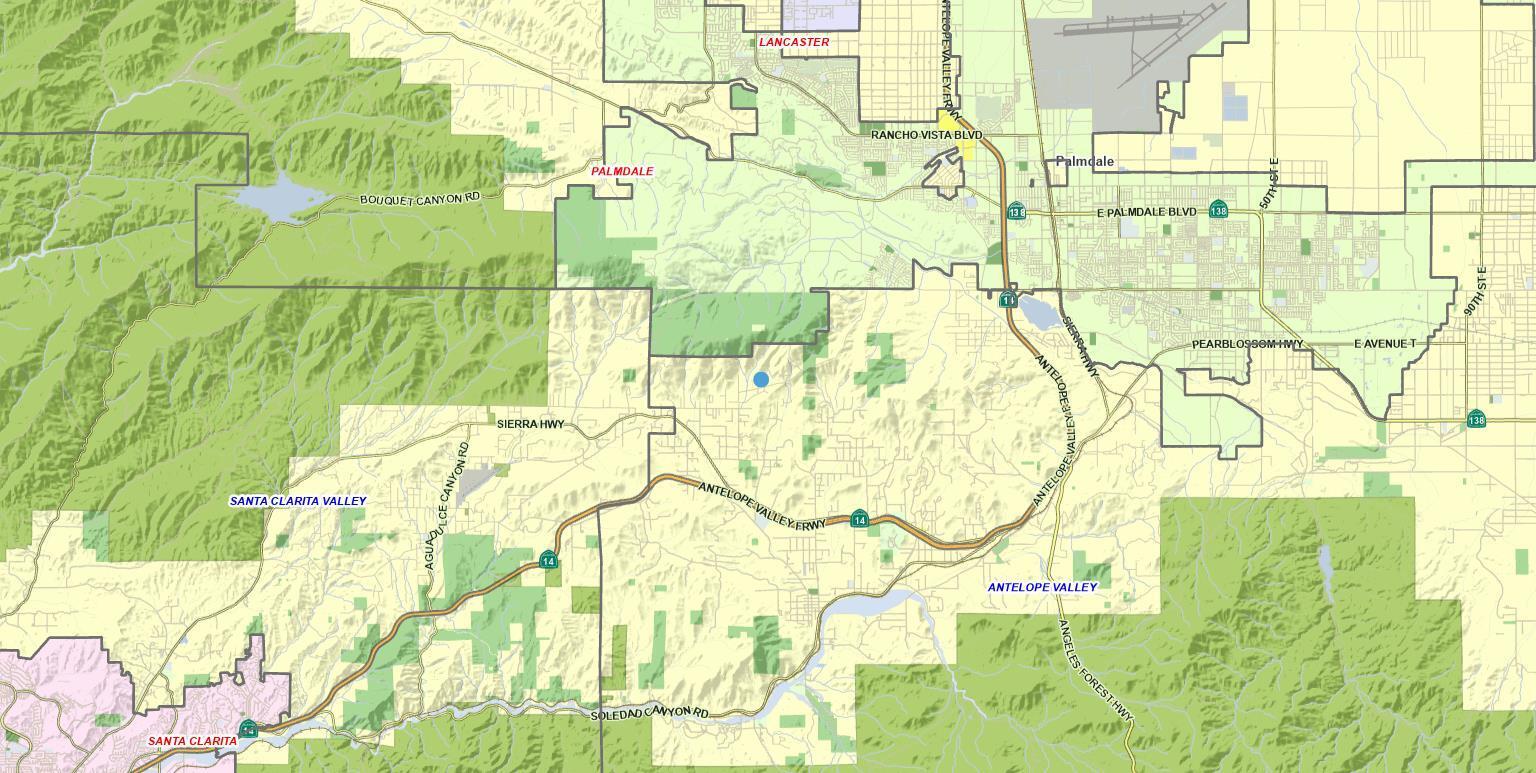 Telephone Road Acton, CA 93510 - Photo 8 of 10 a bathroom with a bathtub and mirror