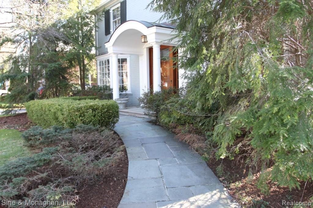 473 Lincoln Road Grosse Pointe, MI 48230 - Photo 23 of 26 IMG_3289.jpg