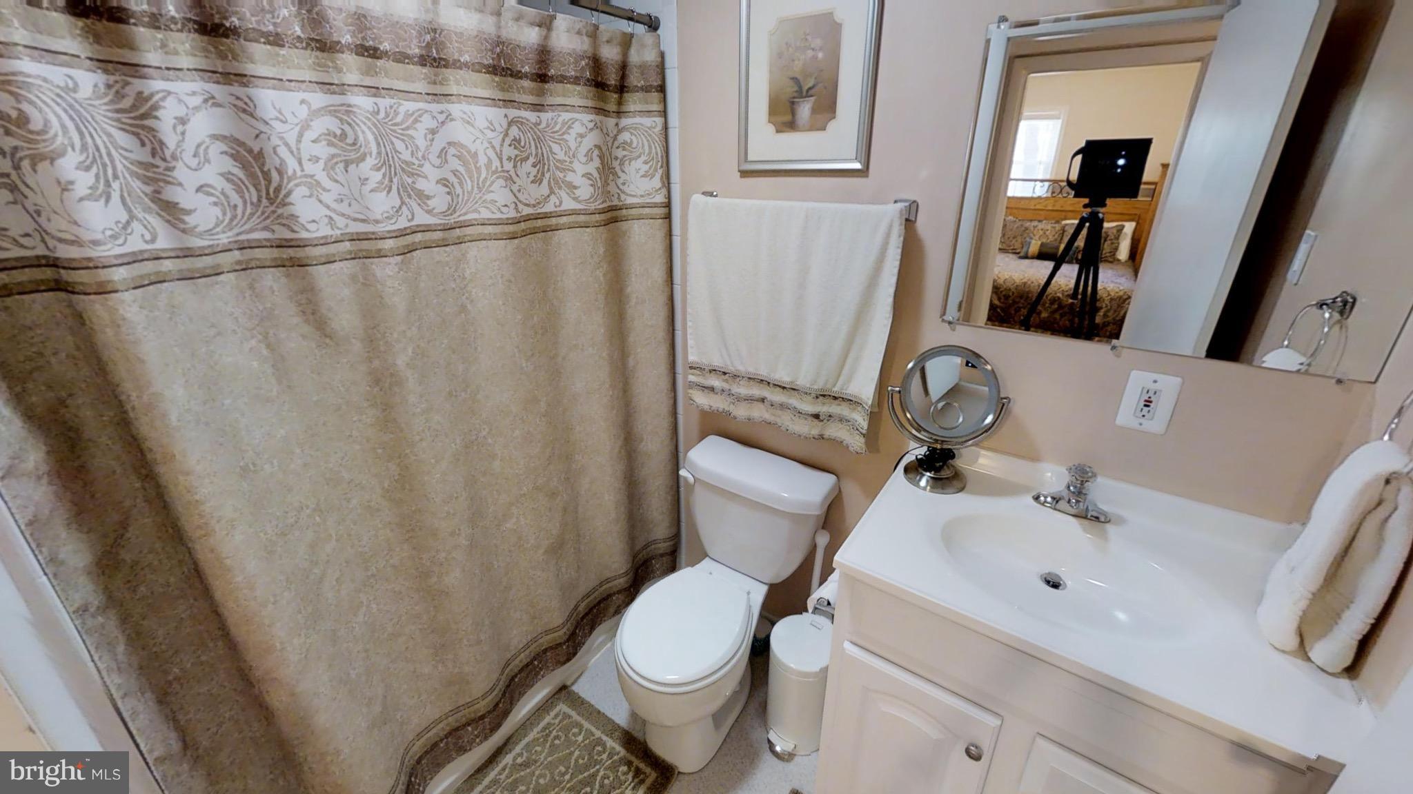 15417 Maple Drive Accokeek, MD 20607 - Photo 16 of 24 Bath